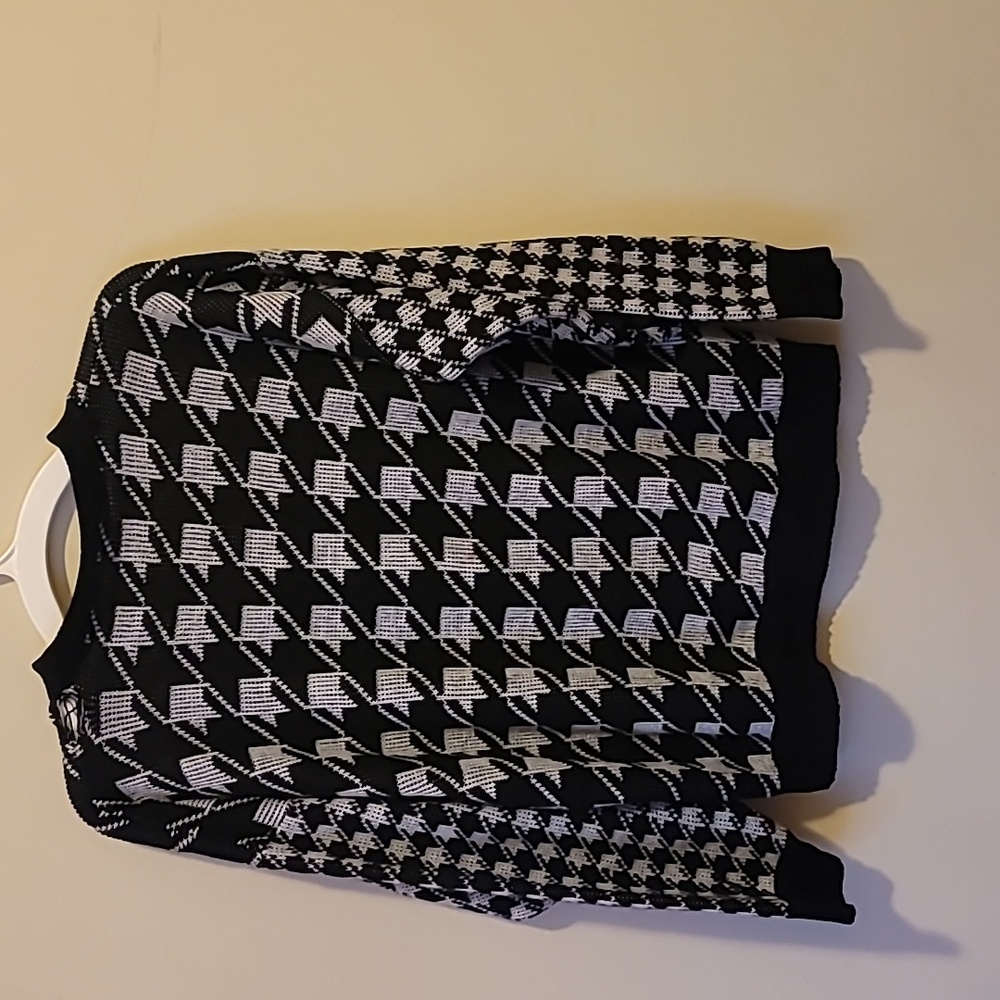 Unknown Brand Of sweatshirt